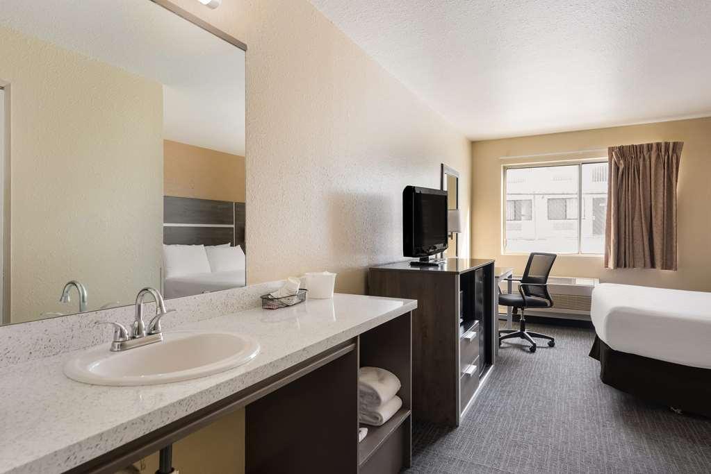 Surestay Hotel By Best Western Wells Room photo