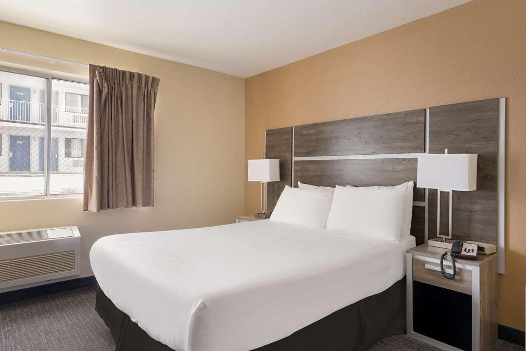 Surestay Hotel By Best Western Wells Room photo