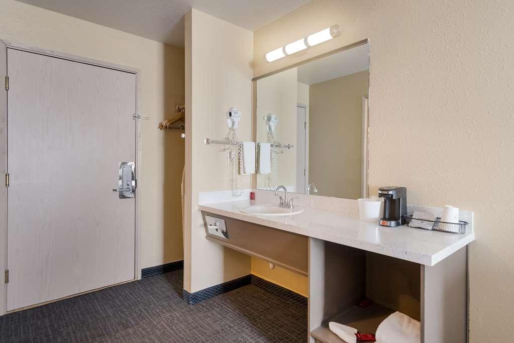 Surestay Hotel By Best Western Wells Room photo