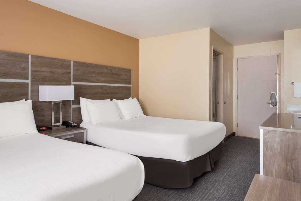 Surestay Hotel By Best Western Wells Room photo